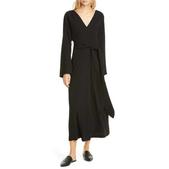 Jenni Kayne Dresses & Skirts - Jenni Kayne Kate Satin Back Crepe V Neck Long Sleeve Maxi Dress Black Size Small